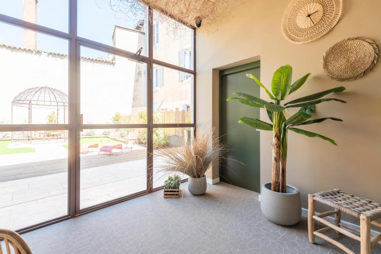 Le Boho . Centre-Ville Macon . Proche Gare . Design . Neuf . Wifi . Climatisation . Confort Esterno foto