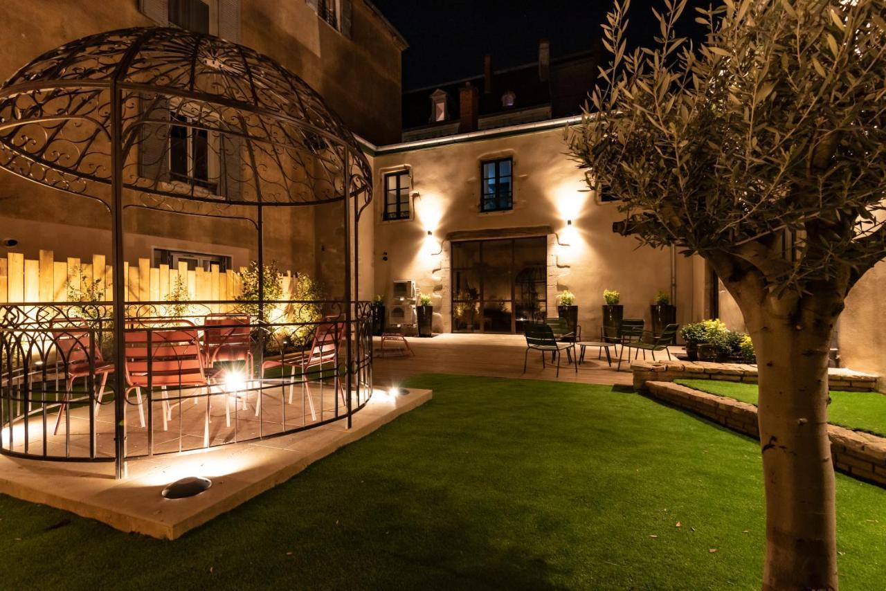 Le Boho . Centre-Ville Macon . Proche Gare . Design . Neuf . Wifi . Climatisation . Confort Esterno foto